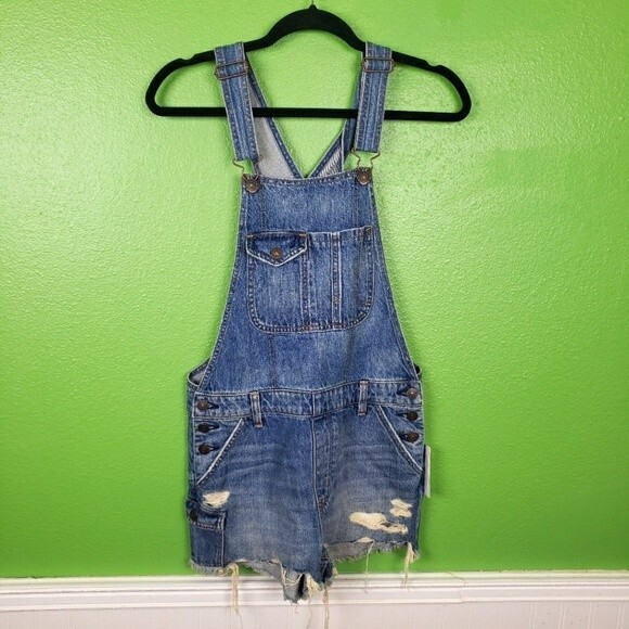 NWT American Eagle Outfitters Women's Distress Short Overalls Size XS - Picture 1 of 11
